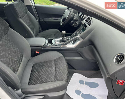 Белый Пежо 3008, объемом двигателя 1.56 л и пробегом 164 тыс. км за 9700 $, фото 20 на Automoto.ua