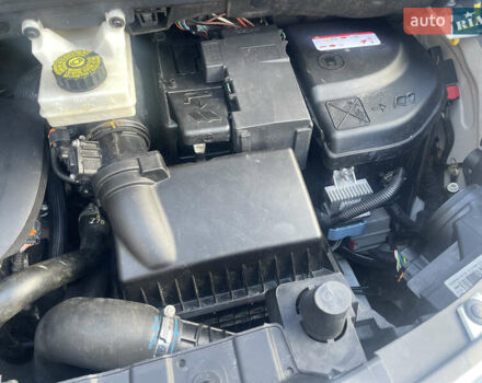 Белый Пежо 3008, объемом двигателя 2 л и пробегом 141 тыс. км за 13600 $, фото 71 на Automoto.ua