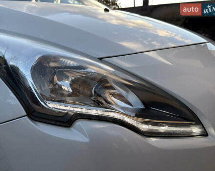 Пежо 3008 2015 у Івано-Франківську на Automoto.ua Білий Пежо 3008, об'ємом двигуна 1.6 л та пробігом 64 тис. км за 13900 $, фото 15 на Automoto.ua