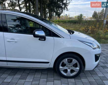 Белый Пежо 3008, объемом двигателя 1.6 л и пробегом 238 тыс. км за 12500 $, фото 12 на Automoto.ua