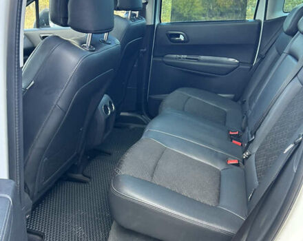 Белый Пежо 3008, объемом двигателя 1.56 л и пробегом 217 тыс. км за 12999 $, фото 21 на Automoto.ua