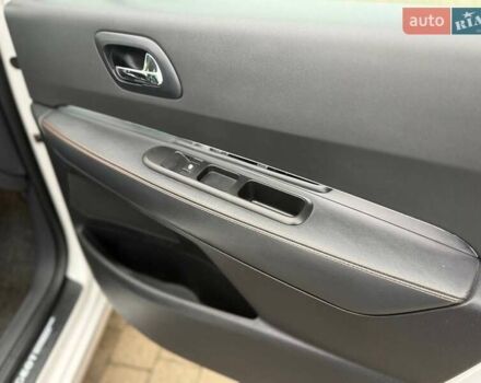 Белый Пежо 3008, объемом двигателя 1.6 л и пробегом 196 тыс. км за 13350 $, фото 84 на Automoto.ua