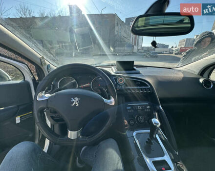 Белый Пежо 3008, объемом двигателя 1.56 л и пробегом 204 тыс. км за 10700 $, фото 26 на Automoto.ua