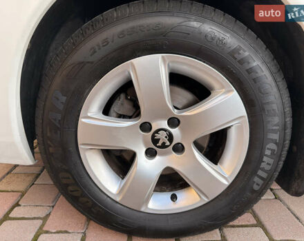 Пежо 3008 2015 у Івано-Франківську на Automoto.ua Білий Пежо 3008, об'ємом двигуна 1.6 л та пробігом 64 тис. км за 13900 $, фото 26 на Automoto.ua