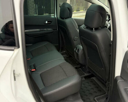 Белый Пежо 3008, объемом двигателя 1.6 л и пробегом 238 тыс. км за 12399 $, фото 60 на Automoto.ua