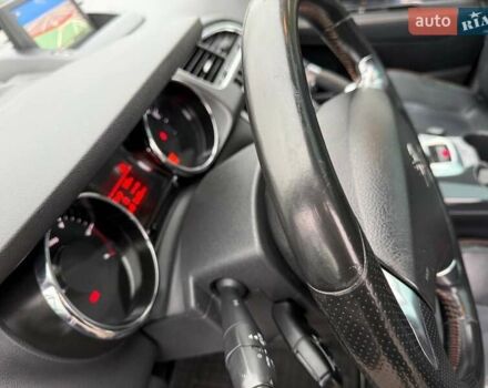 Белый Пежо 3008, объемом двигателя 1.6 л и пробегом 196 тыс. км за 13350 $, фото 70 на Automoto.ua