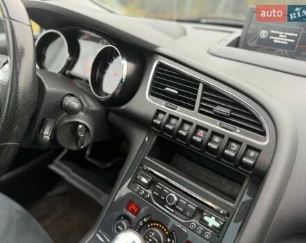 Белый Пежо 3008, объемом двигателя 1.6 л и пробегом 196 тыс. км за 13350 $, фото 79 на Automoto.ua