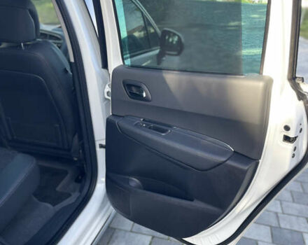 Белый Пежо 3008, объемом двигателя 1.6 л и пробегом 238 тыс. км за 12500 $, фото 44 на Automoto.ua