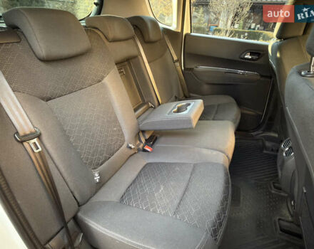 Пежо 3008 2015 у Івано-Франківську на Automoto.ua Білий Пежо 3008, об'ємом двигуна 1.6 л та пробігом 64 тис. км за 13900 $, фото 49 на Automoto.ua