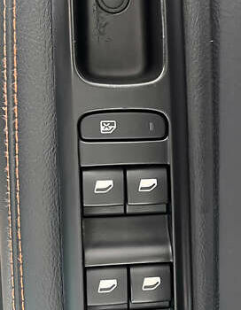 Белый Пежо 3008, объемом двигателя 1.6 л и пробегом 179 тыс. км за 13850 $, фото 19 на Automoto.ua