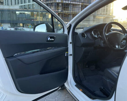 Белый Пежо 3008, объемом двигателя 1.6 л и пробегом 144 тыс. км за 11499 $, фото 17 на Automoto.ua