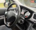 Белый Пежо 3008, объемом двигателя 1.6 л и пробегом 196 тыс. км за 13350 $, фото 82 на Automoto.ua