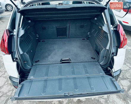 Белый Пежо 3008, объемом двигателя 1.6 л и пробегом 103 тыс. км за 10800 $, фото 15 на Automoto.ua