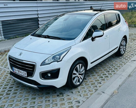 Белый Пежо 3008, объемом двигателя 1.6 л и пробегом 100 тыс. км за 11999 $, фото 1 на Automoto.ua