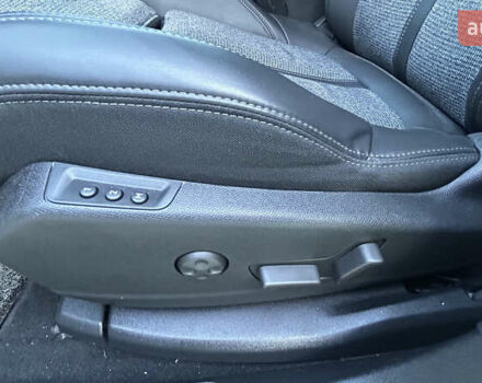 Білий Пежо 3008, об'ємом двигуна 1.56 л та пробігом 127 тис. км за 18900 $, фото 16 на Automoto.ua