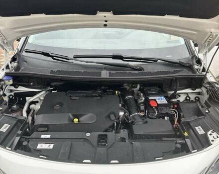 Білий Пежо 3008, об'ємом двигуна 2 л та пробігом 82 тис. км за 23500 $, фото 12 на Automoto.ua