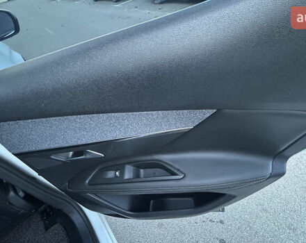 Білий Пежо 3008, об'ємом двигуна 1.56 л та пробігом 127 тис. км за 18900 $, фото 25 на Automoto.ua