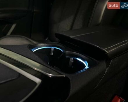 Белый Пежо 3008, объемом двигателя 2 л и пробегом 241 тыс. км за 16174 $, фото 18 на Automoto.ua