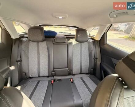 Белый Пежо 3008, объемом двигателя 2 л и пробегом 59 тыс. км за 24700 $, фото 9 на Automoto.ua