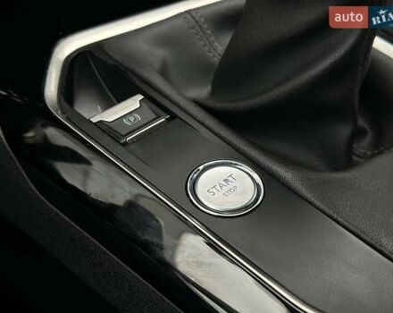 Белый Пежо 3008, объемом двигателя 2 л и пробегом 241 тыс. км за 16174 $, фото 26 на Automoto.ua