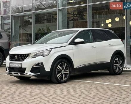 Белый Пежо 3008, объемом двигателя 2 л и пробегом 241 тыс. км за 16174 $, фото 3 на Automoto.ua