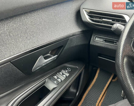 Білий Пежо 3008, об'ємом двигуна 1.6 л та пробігом 158 тис. км за 19999 $, фото 61 на Automoto.ua