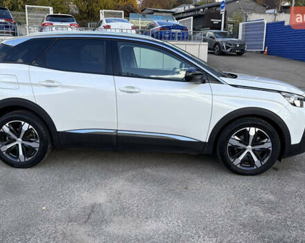 Білий Пежо 3008, об'ємом двигуна 2 л та пробігом 81 тис. км за 22900 $, фото 4 на Automoto.ua