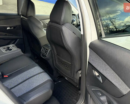 Білий Пежо 3008, об'ємом двигуна 2 л та пробігом 81 тис. км за 22900 $, фото 15 на Automoto.ua