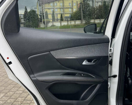 Білий Пежо 3008, об'ємом двигуна 1.6 л та пробігом 158 тис. км за 19999 $, фото 74 на Automoto.ua