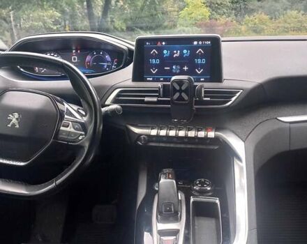 Белый Пежо 3008, объемом двигателя 2 л и пробегом 142 тыс. км за 25500 $, фото 10 на Automoto.ua