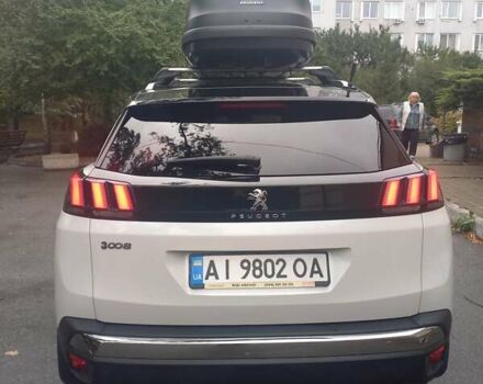Белый Пежо 3008, объемом двигателя 2 л и пробегом 142 тыс. км за 25500 $, фото 5 на Automoto.ua