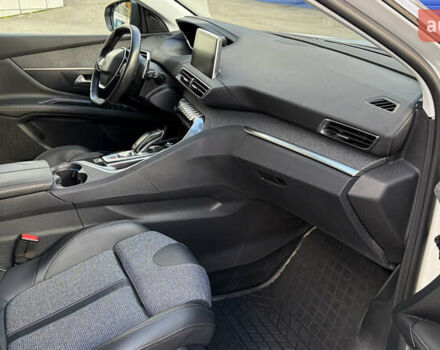 Білий Пежо 3008, об'ємом двигуна 2 л та пробігом 81 тис. км за 22900 $, фото 17 на Automoto.ua