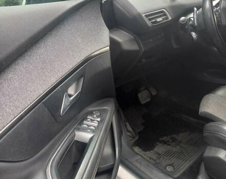 Белый Пежо 3008, объемом двигателя 2 л и пробегом 142 тыс. км за 25500 $, фото 16 на Automoto.ua