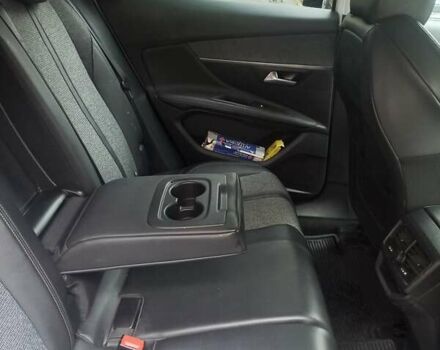 Белый Пежо 3008, объемом двигателя 2 л и пробегом 142 тыс. км за 25500 $, фото 12 на Automoto.ua