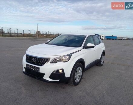 Белый Пежо 3008, объемом двигателя 1.5 л и пробегом 240 тыс. км за 15950 $, фото 2 на Automoto.ua