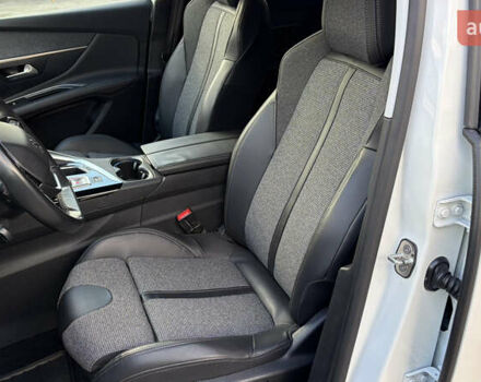 Білий Пежо 3008, об'ємом двигуна 2 л та пробігом 81 тис. км за 22900 $, фото 13 на Automoto.ua