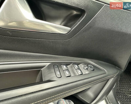 Білий Пежо 3008, об'ємом двигуна 2 л та пробігом 139 тис. км за 23550 $, фото 22 на Automoto.ua
