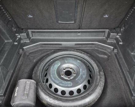 Белый Пежо 3008, объемом двигателя 2 л и пробегом 204 тыс. км за 23600 $, фото 19 на Automoto.ua