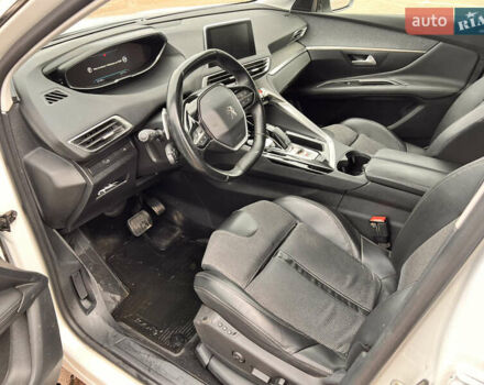 Белый Пежо 3008, объемом двигателя 2 л и пробегом 91 тыс. км за 25000 $, фото 16 на Automoto.ua