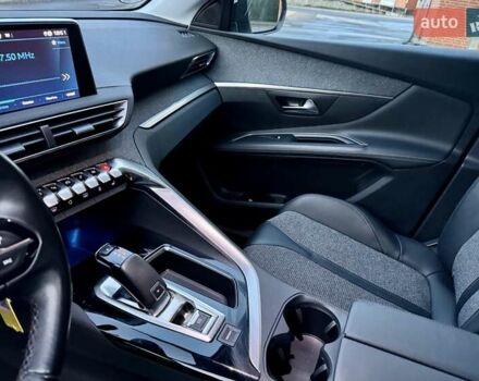 Белый Пежо 3008, объемом двигателя 1.5 л и пробегом 151 тыс. км за 19850 $, фото 16 на Automoto.ua