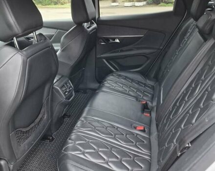 Белый Пежо 3008, объемом двигателя 2 л и пробегом 204 тыс. км за 23600 $, фото 17 на Automoto.ua