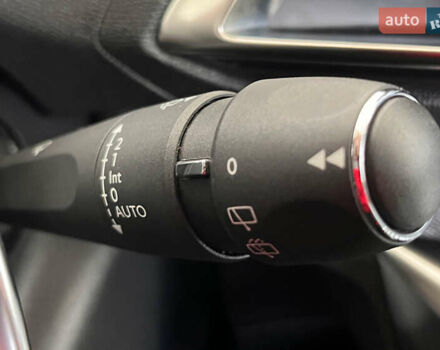 Белый Пежо 3008, объемом двигателя 1.5 л и пробегом 144 тыс. км за 20950 $, фото 19 на Automoto.ua