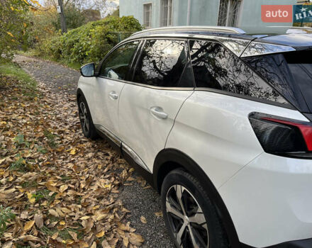 Белый Пежо 3008, объемом двигателя 2 л и пробегом 122 тыс. км за 23500 $, фото 5 на Automoto.ua