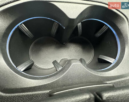 Білий Пежо 3008, об'ємом двигуна 2 л та пробігом 139 тис. км за 23550 $, фото 24 на Automoto.ua