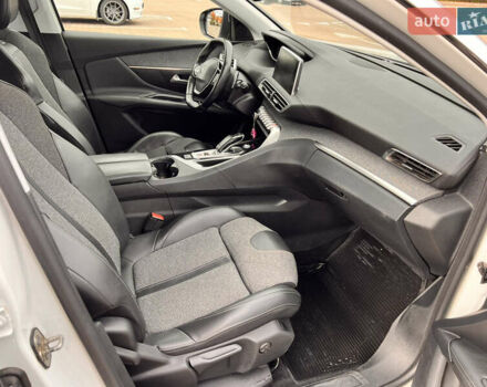 Белый Пежо 3008, объемом двигателя 2 л и пробегом 91 тыс. км за 25000 $, фото 14 на Automoto.ua