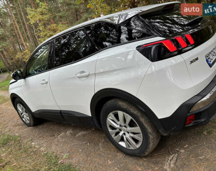 Белый Пежо 3008, объемом двигателя 1.5 л и пробегом 139 тыс. км за 19300 $, фото 7 на Automoto.ua