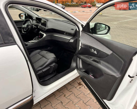 Белый Пежо 3008, объемом двигателя 2 л и пробегом 91 тыс. км за 25000 $, фото 13 на Automoto.ua