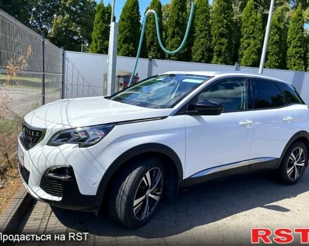 Белый Пежо 3008, объемом двигателя 1.5 л и пробегом 135 тыс. км за 20000 $, фото 2 на Automoto.ua