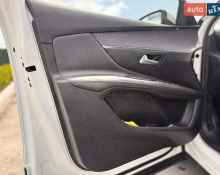 Белый Пежо 3008, объемом двигателя 1.6 л и пробегом 135 тыс. км за 21000 $, фото 66 на Automoto.ua