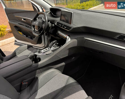 Белый Пежо 3008, объемом двигателя 1.6 л и пробегом 135 тыс. км за 21000 $, фото 26 на Automoto.ua